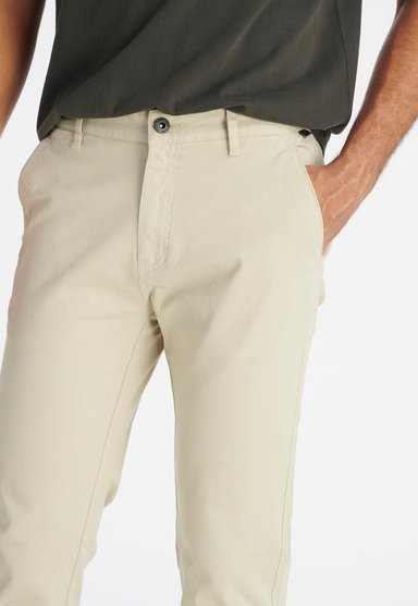 PANTALÓN HOMBRE NIMTU BEIGE CHOSHUENCO CASUAL SAND - 3