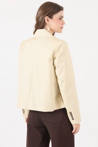 TRENCH REPELENTE AL AGUA BEIGE COD 1536056 - 5