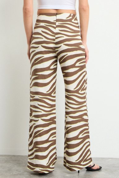 PANTALON FANTASIA CAFE  MUJER IO - 4