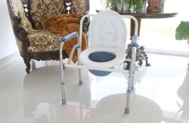 SILLA PARA BAÑO PORTATIL PLEGABLE BAÑO INODORO DISCAPACITADO - 4