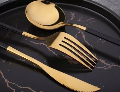 SET CUBIERTOS 16 PIEZAS DORADO Y NEGRO ACERO INOXIDABLE - 3