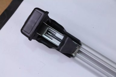 BARRAS PORTAEQUIPAJE 1.35 MT UNIVERSAL + LLAVE SEGURIDAD - 3