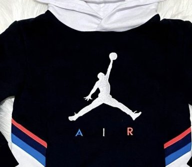 POLERÓN NIÑO NIKE NEGRO JORDAN - 3