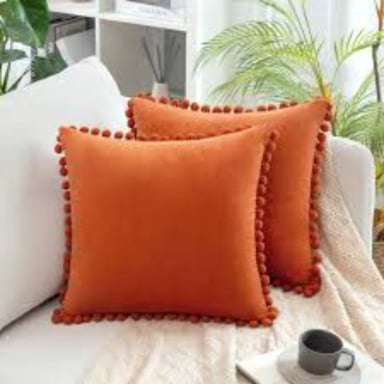 SET DE 2 COJINES DE TERCIOPELO CON POMPOM - NARANJO - 4