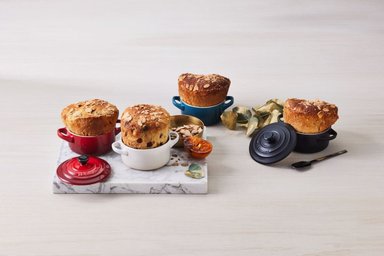 LE CREUSET MINI COCOTTE REDONDA 10 CM NEGRO BRILLANTE - 3