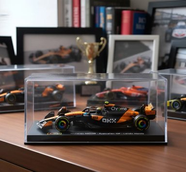F1 MCLAREN MCL39 #4 NORRIS ESCALA 1:43 BBURAGO DE LUJO - 5