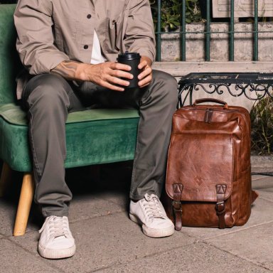 MOCHILA MOVAC URBAN PORTA NOTEBOOK DE CUERO ECOLÓGICO IMPERMEABLE DE GRAN CAPACIDAD - 5