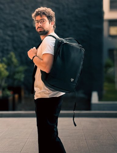 MOCHILA MOVAC ESSNECE ANTIRROBO IMPERMEABLE UNISEX GRAN CAPACIDAD PUERTO USB - 2