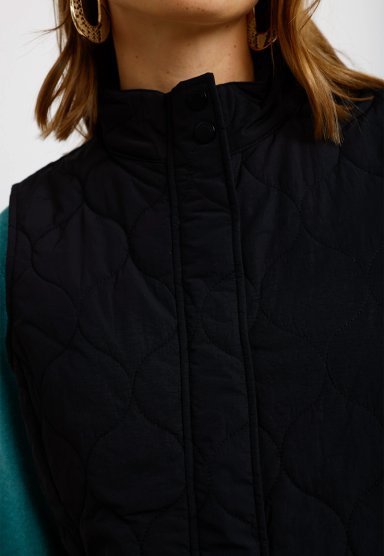 PARKA SIN MANGAS NEGRO SAUCE MUJER - 3