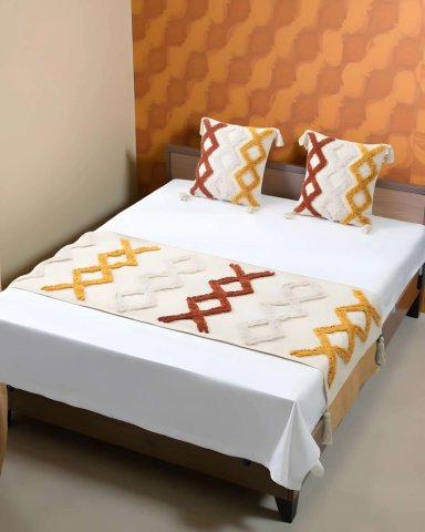 PIECERA BORDADA CON DOS FUNDAS MODELO BOHO BEIGE 05 - 4