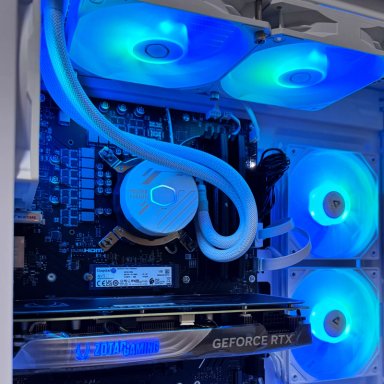 PC GAMER AMD RYZEN 9 7900 12-CORE + 32GB DDR5 + RTX 5060 TI 16GB - 5