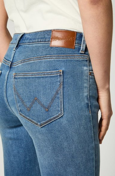 JEANS MUJER BOOT CUT DENIM BLUE - 3