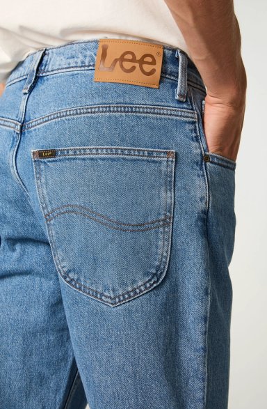 JEANS HOMBRE STRAIGHT TIRO ALTO CELESTE BROOKLYN - 4