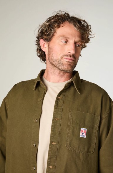 SOBRECAMISA HOMBRE 1 POCKET OVERSIZE FIT CAFE  CLARO - 3