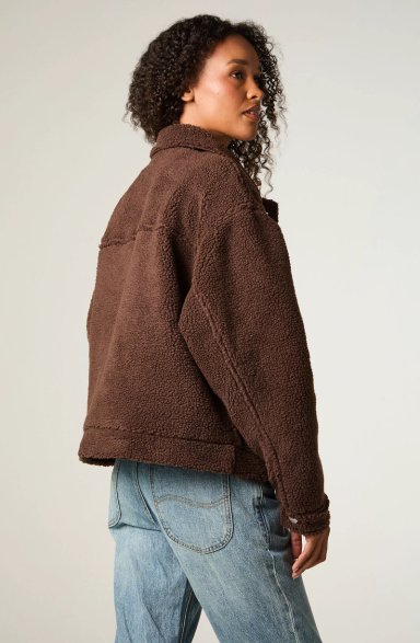 CHAQUETA MUJER CROP CHOCOLATE SHERPA - 5