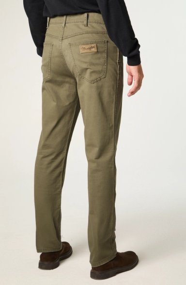 PANTALON HOMBRE GREENSBORO TWILL STRAIGHT TIRO MEDIO VERDE - 2