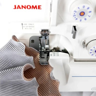 MAQUINA DE COSER OVERLOCK JANOME 8002D - 8