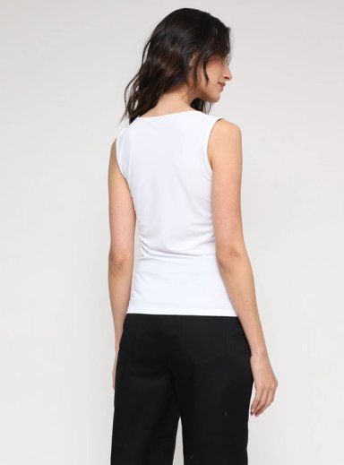 POLERA MUJER MARQUIS SIN MANGAS BÁSICA - 2