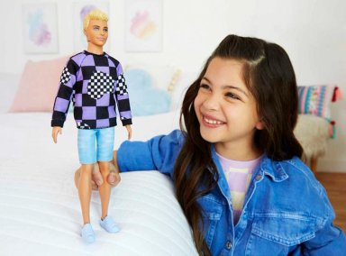MUÑECO KEN BARBIE FASHIONISTA / MODELO ALEATORIO - 3