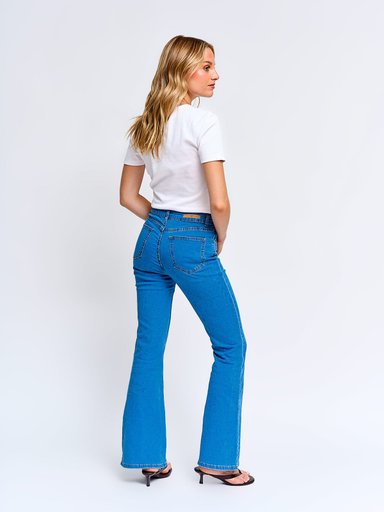 JEANS MUJER INDEX ALGODÓN FLARE TIRO MEDIO - 4
