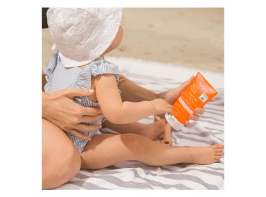 PROTECTOR SOLAR CORPORAL AVÉNE FLUIDO INTENSE ULTRA RESISTENTE AL AGUA SPF 50+ 150 ML - 3