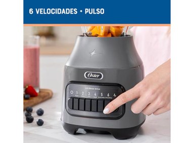 LICUADORA OSTER BLSTPEG-GPB 800W 1.5 L VASO VIDRIO 6 VELOCIDADES MÁS PULSO - 4