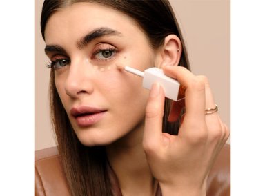 CORRECTOR LANCÔME TEINT IDÔLE ULTRA WEAR CARE AND GLOW CONCEALER 13.5 ML - 5