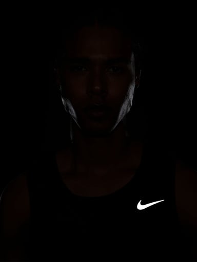 POLERA HOMBRE NIKE DV9321 NEGRO SIN MANGAS DRIFIT MILER - 10