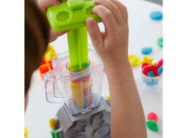SET DE JUEGO PLAY DOH KITCHEN CREATIONS LICUADORA DE BATIDOS COLORIDOS - 5