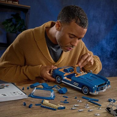 MATTEL BRICK SHOP HOT WHEELS JUGUETE DE CONSTRUCCIÓN PREMIUM MERCEDES-BENZ 300 SL, ESCALA 1:12 EDICIÓN 70 ANIVERSARIO - 7