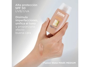 FOTOPROTECTOR ISDIN FUSION WATER MAGIC COLOR MEDIUM  SPF50 50 ML - 2