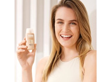 PROTECTOR SOLAR FACIAL ISDIN FUSION WATER MAGIC COLOR LIGHT SPF 50 50 ML - 7