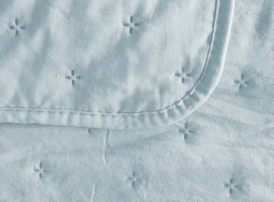 CUBRECAMA QUILT ILLUSIONS 2 PLAZAS CELESTE LISO ROMA - 3