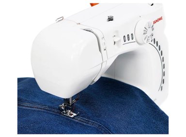 MÁQUINA DE COSER JANOME MECÁNICA 1000A - 8