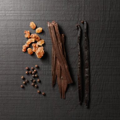 PERFUME BENETTON COLORS BLACK MAN INTENSO HOMBRE EDP 200 ML - 3