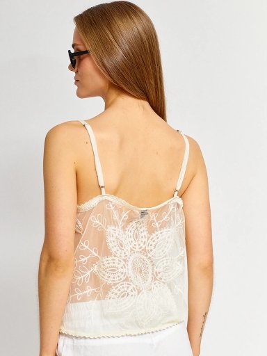 BLUSA MUJER BARBADOS SIN MANGAS BORDADA - 2