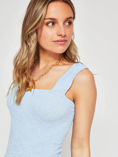 POLERA MUJER INDEX SIN MANGAS FLORES SEAMLESS - 3