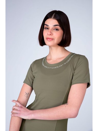 POLERA MANGA CORTA MUJER EVERLAST POCKET 2.0 - 2