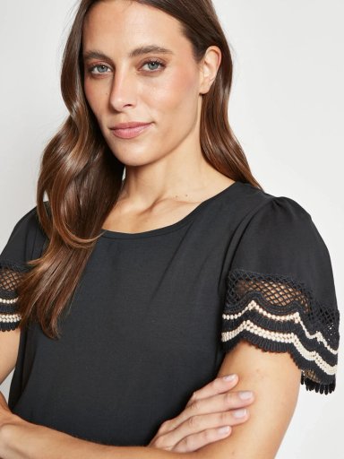 POLERA MUJER CACHAREL ALGODÓN MANGA CORTA VUELOS MACRAMÉ - 3