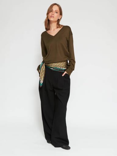 SWEATER MUJER MARQUIS CUELLO EN V - 4