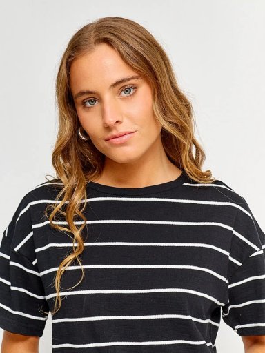 POLERA MUJER ONLY ALGODÓN  - 3
