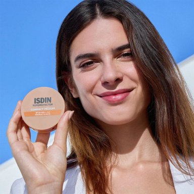 PROTECTOR SOLAR FACIAL ISDIN COMPACT MEDIUM SPF50 20 GR - 7