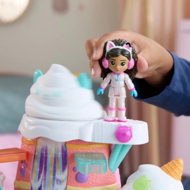 GABBY DOLL HOUSE PELÍCULA JUEGO MONTAÑA DE DULCES - 9