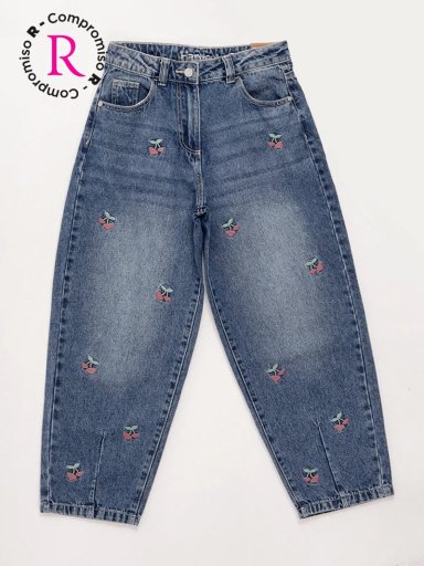 JEANS NIÑA HARVEST FIT BARREL BORDADO - 1