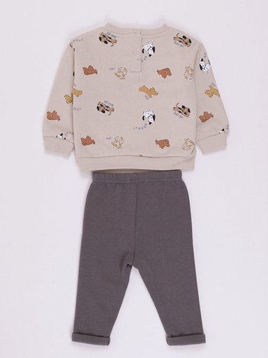 POLERÓN ESTAMPADO Y PANTALÓN DE BUZO - 2