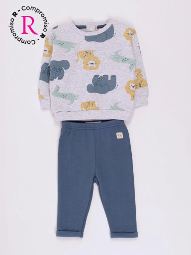 POLERÓN ESTAMPADO Y PANTALÓN DE BUZO - 1