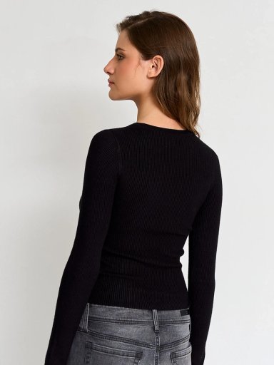 SWEATER MUJER INDEX MANGA LARGA AJUSTADO - 2