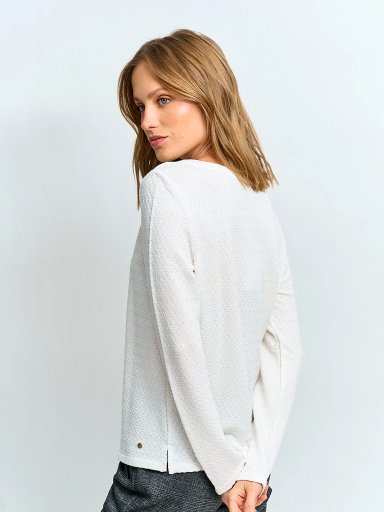 POLERA MUJER CACHAREL MANGA LARGA TEXTURADA - 2