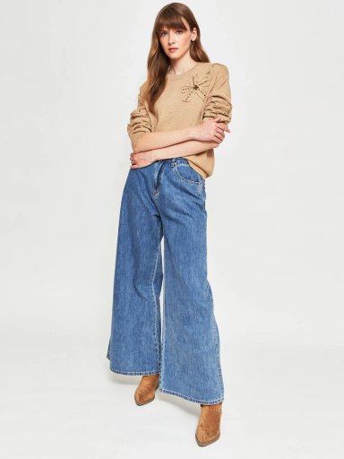 SWEATER MUJER TATIENNE BORDADO FLORES Y TACHAS - 4