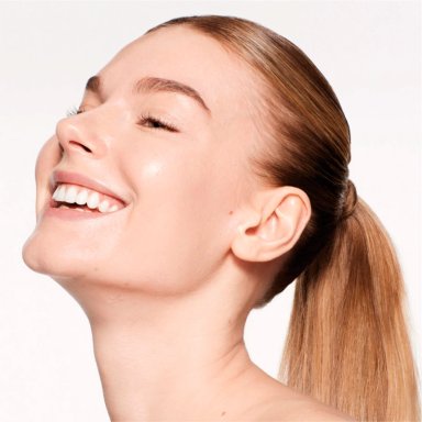 BASE DE MAQUILLAJE SHISEIDO REVITALESSENCE SKIN GLOW  SPF 30 - 3